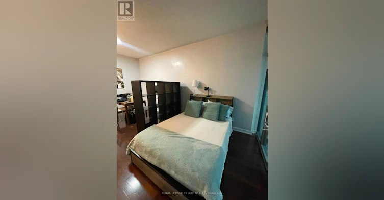 910-33 Charles Street E, Toronto, ON, M4Y 0A2 - 5