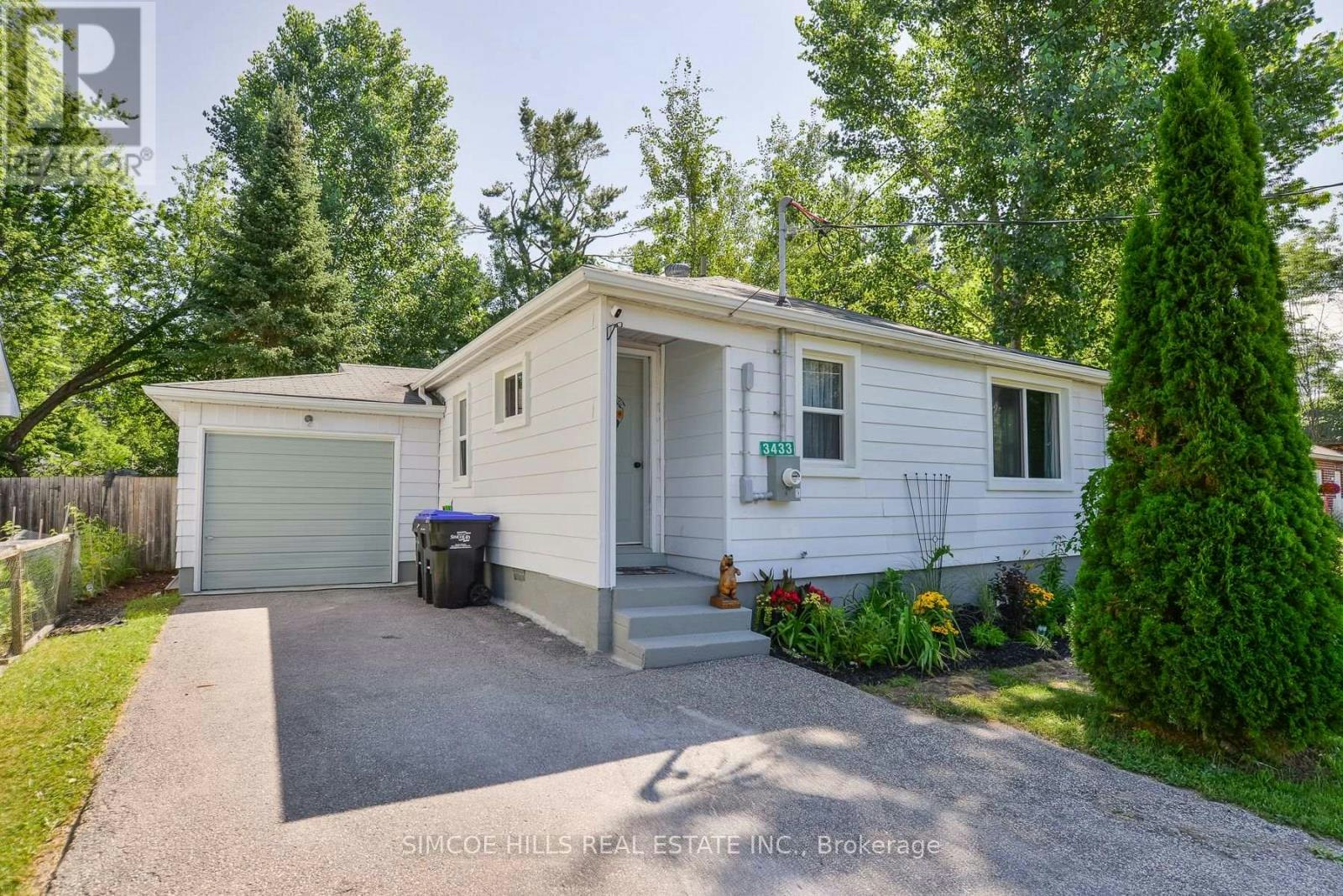 3433 Beachview Avenue, Severn, ON, L0K 1G0