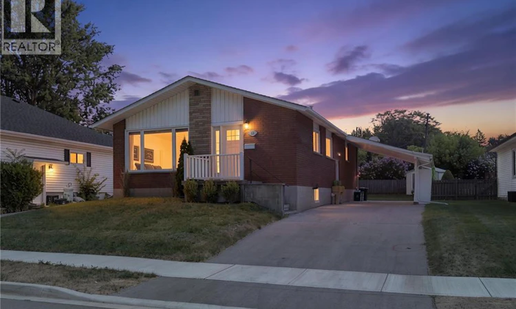 23 Homewood Avenue