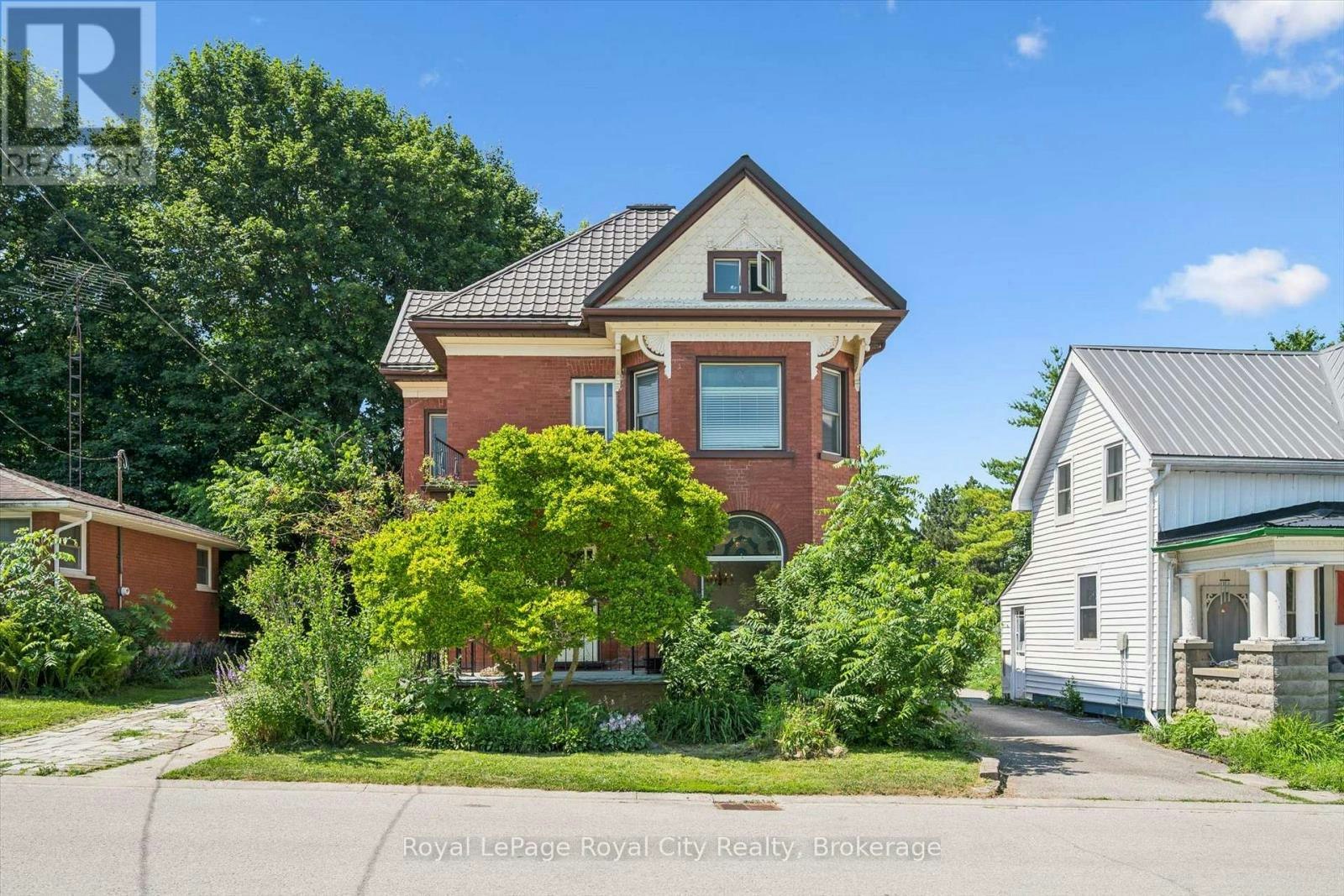 5 West Street, Perth East, ON, N0K 1M0