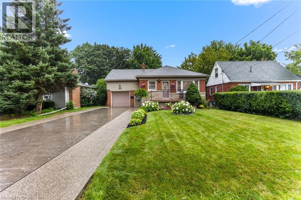 62 Randall Avenue, Hamilton, ON, L8G 2K9