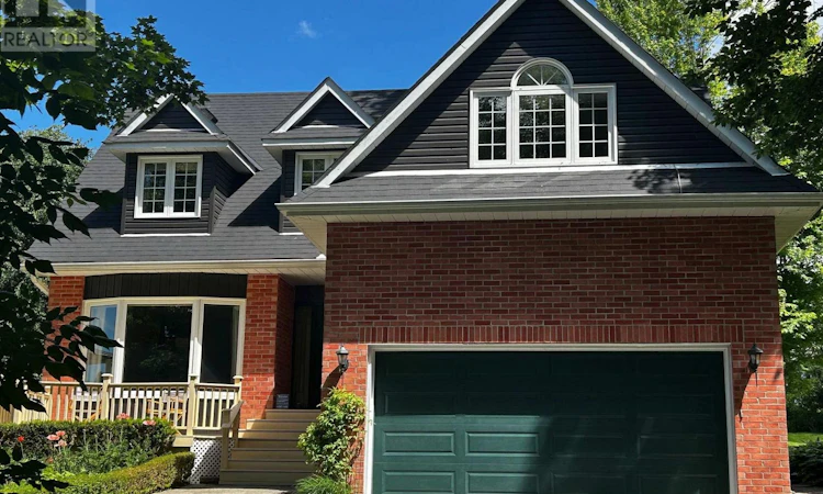 85 Ambleside Drive