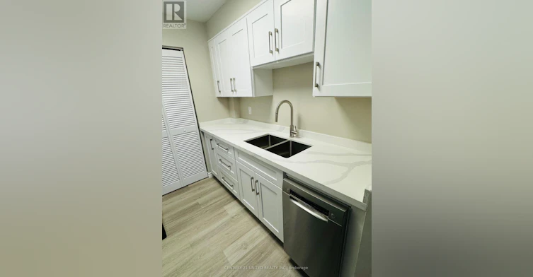 114-921 Armour Road, Peterborough, ON, K9H 7K5 - 11