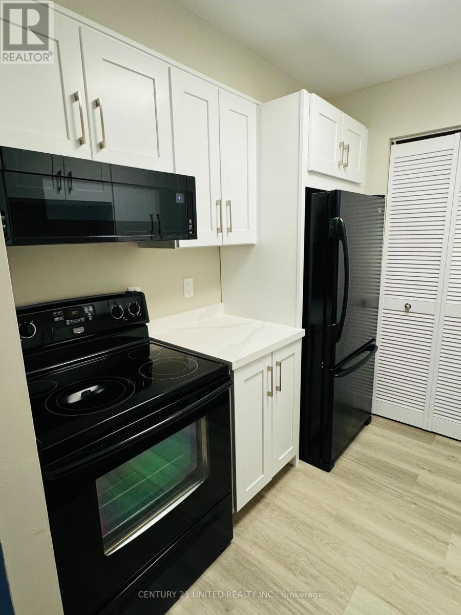 114-921 Armour Road, Peterborough, ON, K9H 7K5 - 12