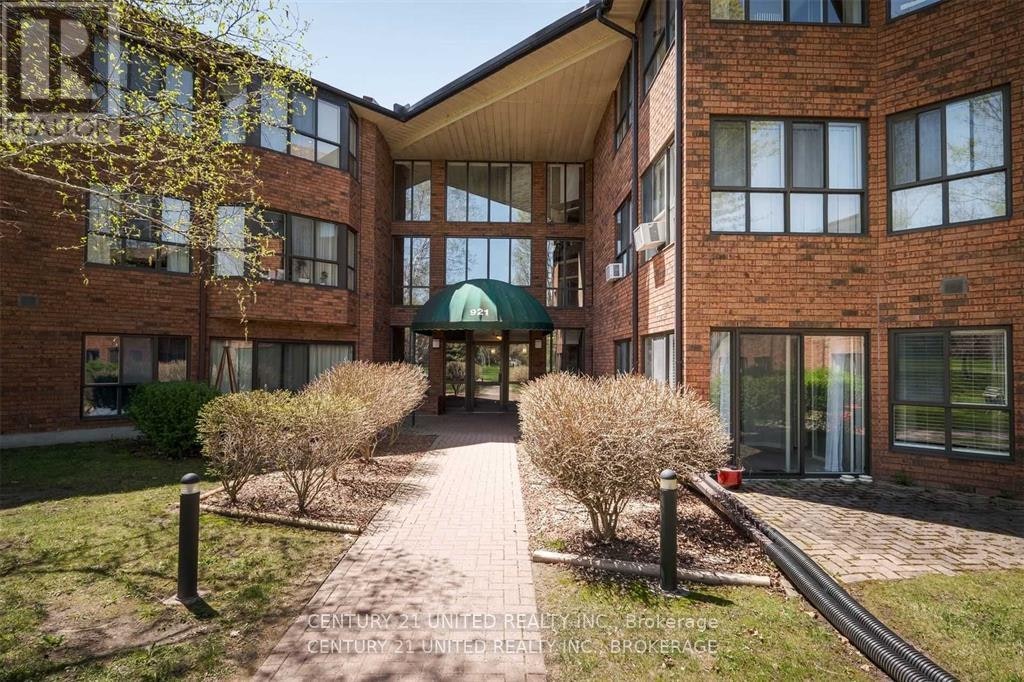 114-921 Armour Road, Peterborough, ON, K9H 7K5