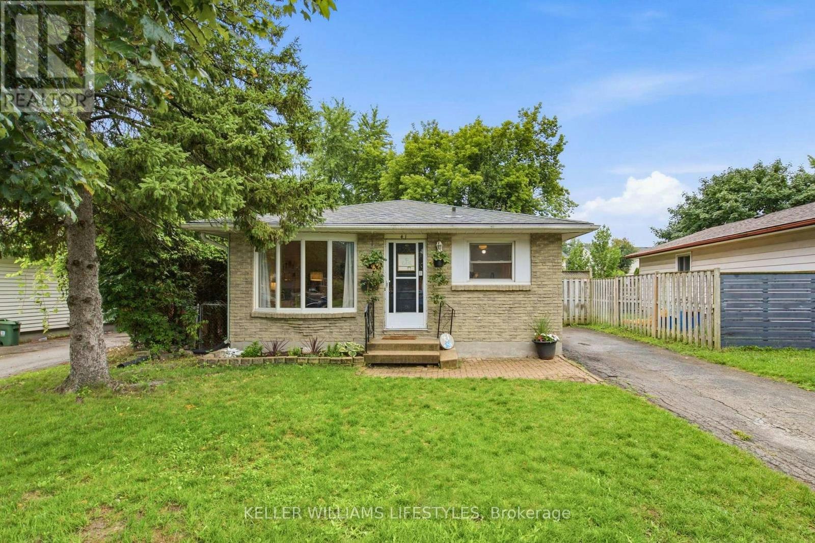 41 Scotchmere Crescent, London, ON, N6E 1Z9