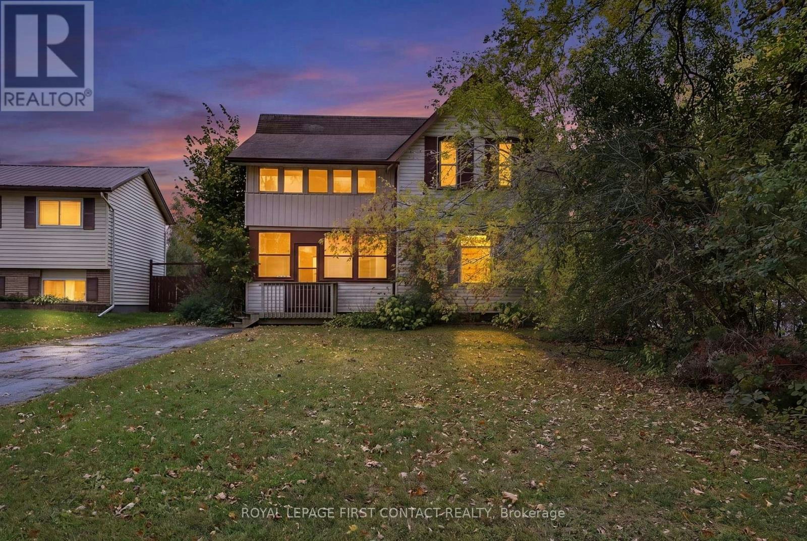 43 Fittons Road W, Orillia, ON, L3V 3T7