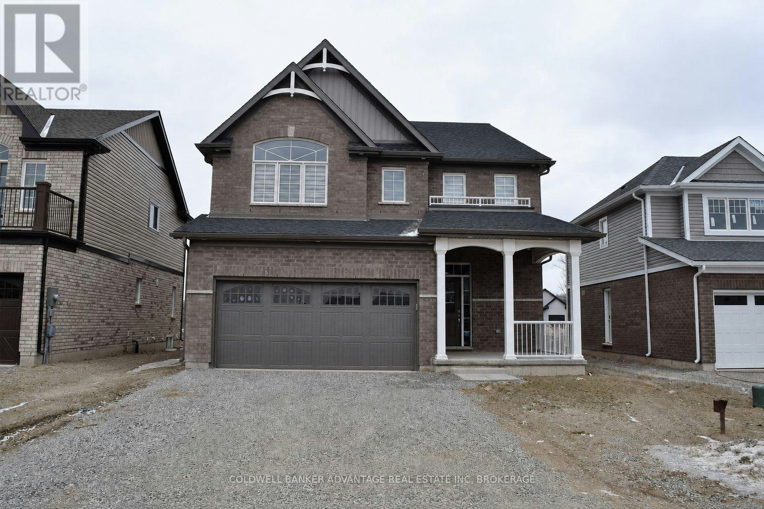 97 Crow Street S, Welland, ON, L3C 0G6