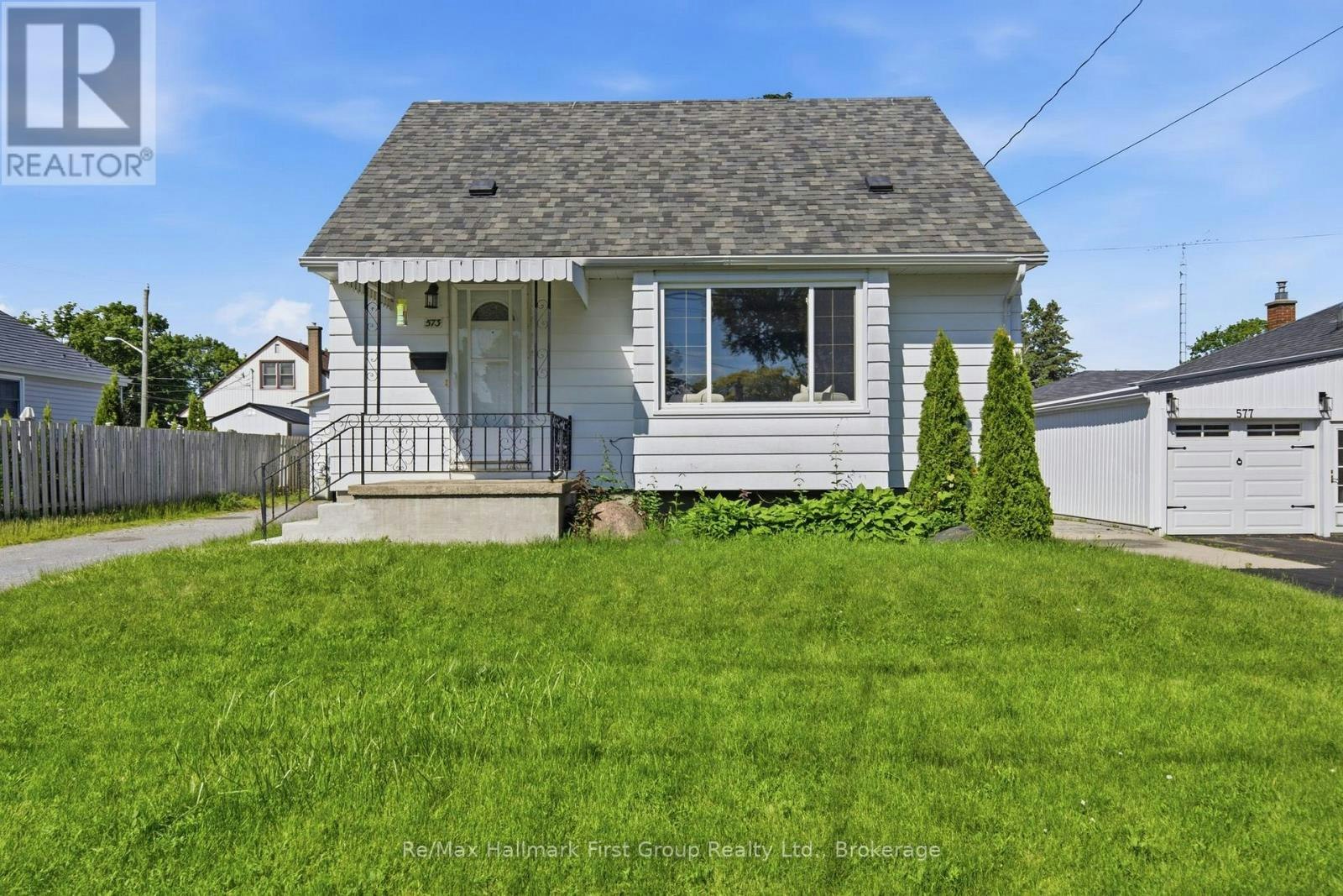 573 Sinclair Street, Cobourg, ON, K9A 2Y8 - 2