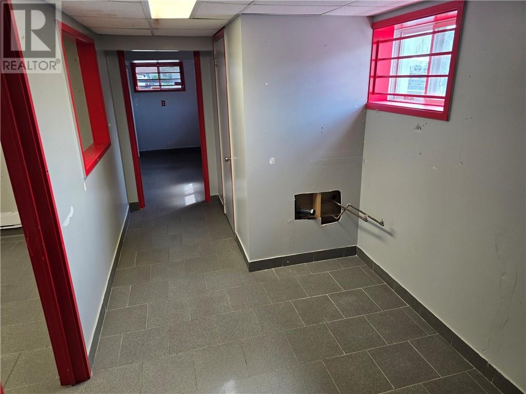 2-252 Ester Street, Greater Sudbury, ON, P3E 5C3 - 8