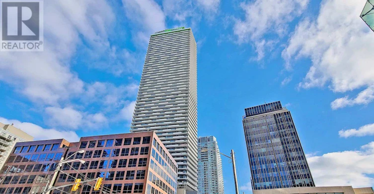 4210-2221 Yonge Street, Toronto, ON, M4S 0B8