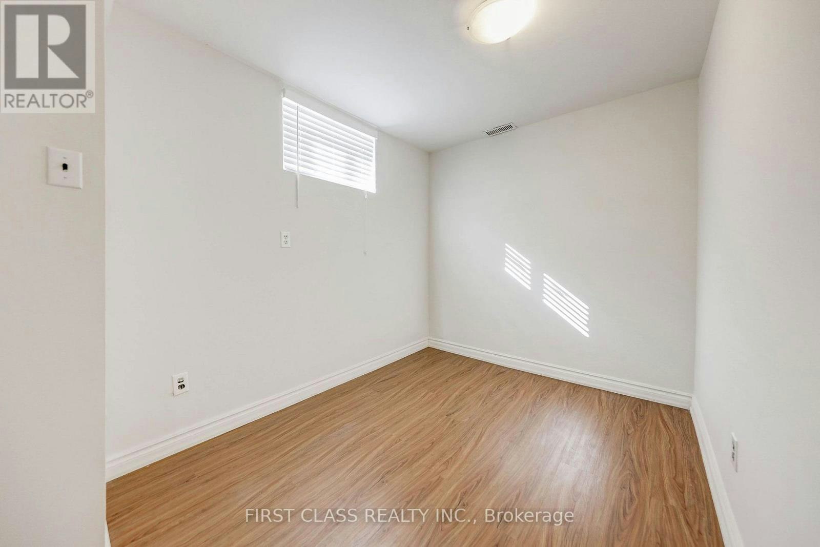 BASEMENT-214 Linden Avenue, Toronto, ON, M1K 3H8 - 16