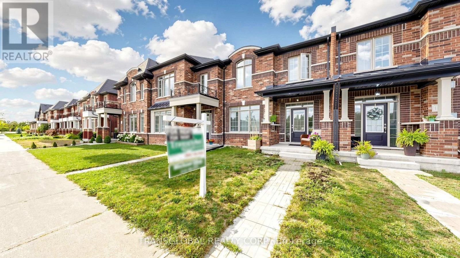 183 Beechborough Crescent, East Gwillimbury, ON, L9N 0L6