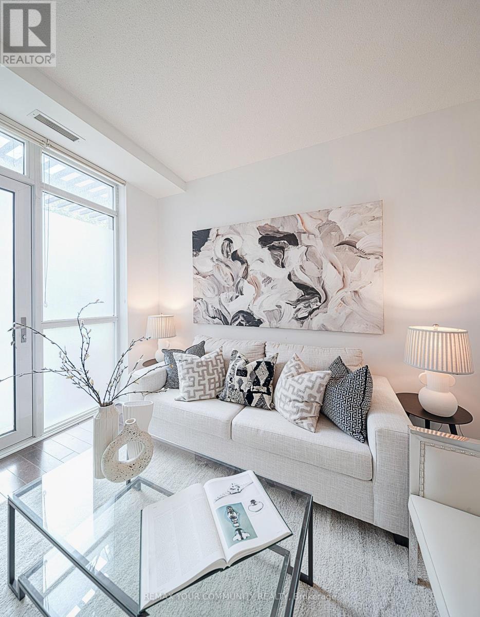 102-39 Upper Duke Crescent, Markham, ON, L6G 0B8 - 11
