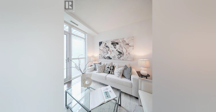 102-39 Upper Duke Crescent, Markham, ON, L6G 0B8 - 11