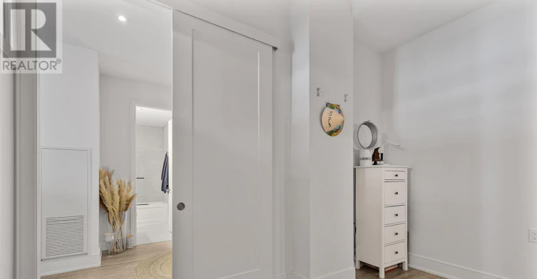 PH 3-185 Dunlop Street E, Barrie, ON, L4M 0L7 - 29