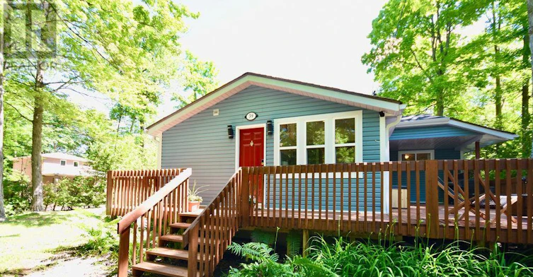 39 Domar Road, Tiny, ON, L0L 2J0