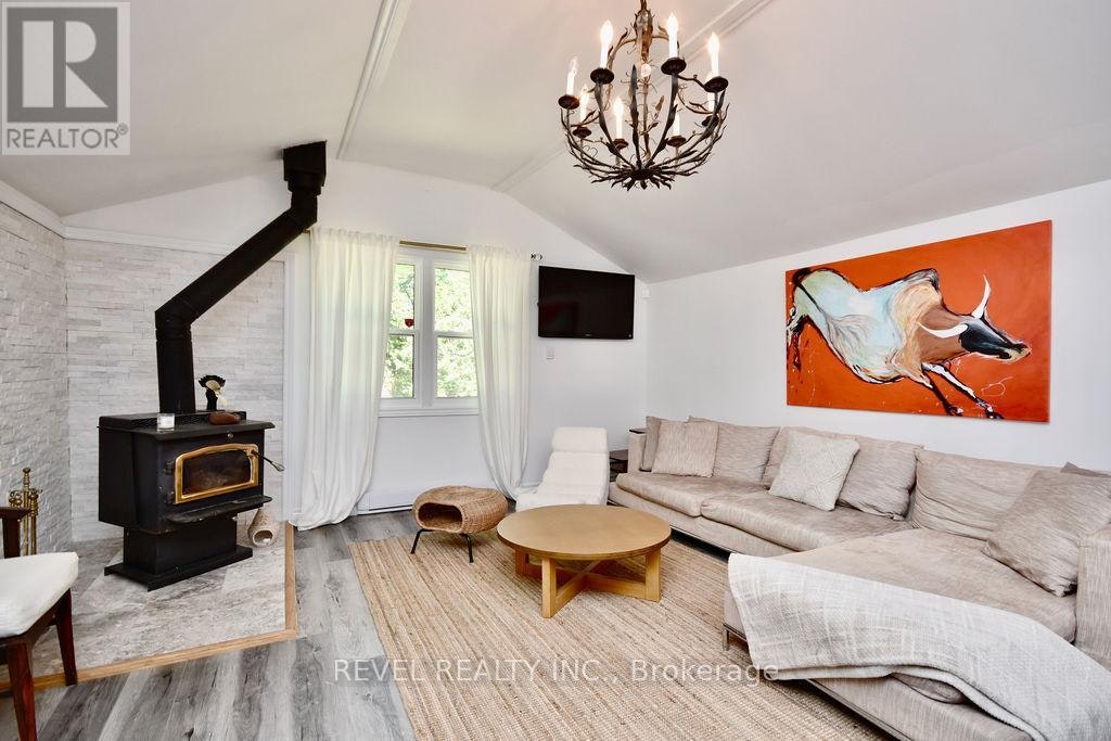 39 Domar Road, Tiny, ON, L0L 2J0 - 4
