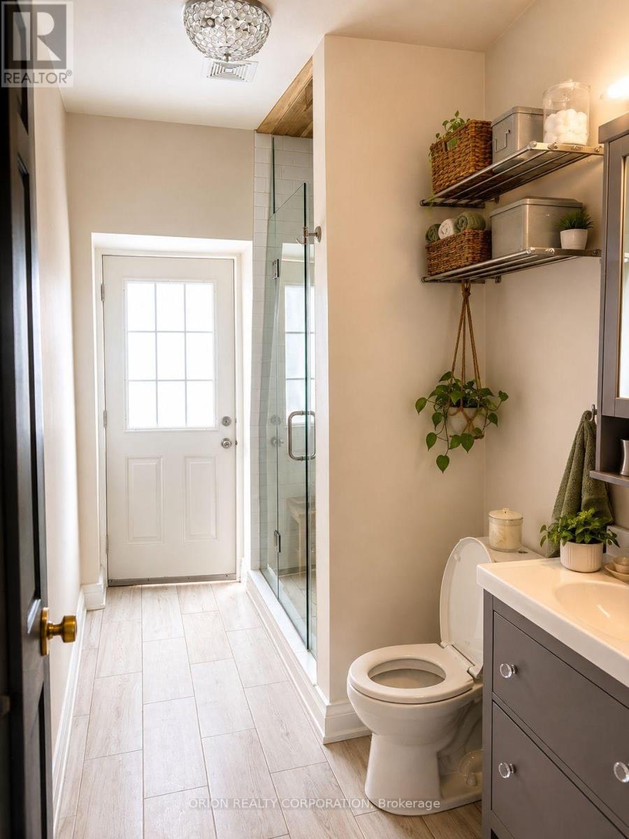 1-183 Essex Street, Toronto, ON, M6G 1T6 - 11