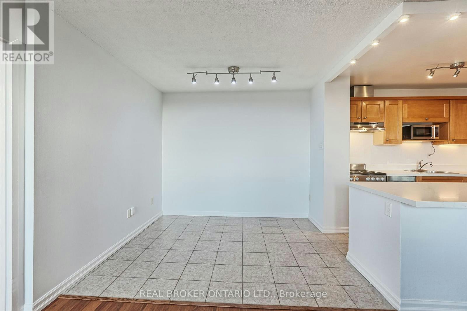 707-3065 Queen Frederica Drive, Mississauga, ON, L4Y 3A3 - 20