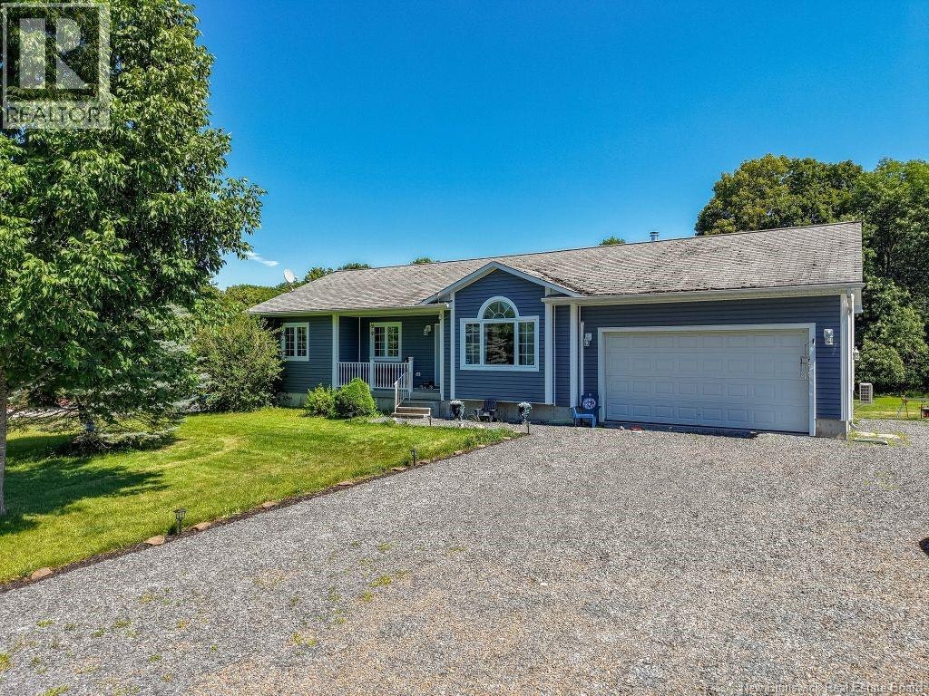 16 Ridgeview Drive, Keswick Ridge, NB, E6L 1K2
