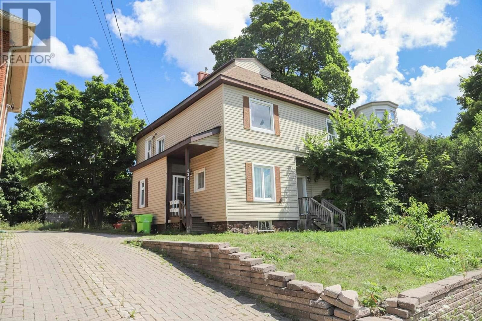 634 Wellington Street, Sault Ste. Marie, ON, P6A 2M5