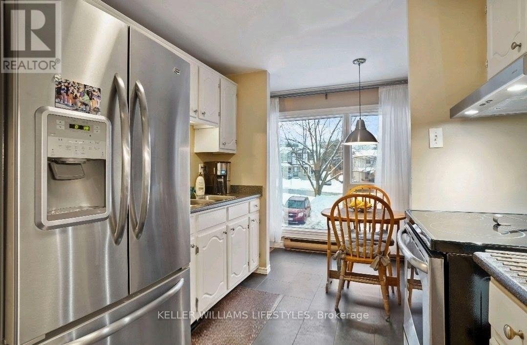 70 Chiddington Gate, London, ON, N6C 4Y3 - 4