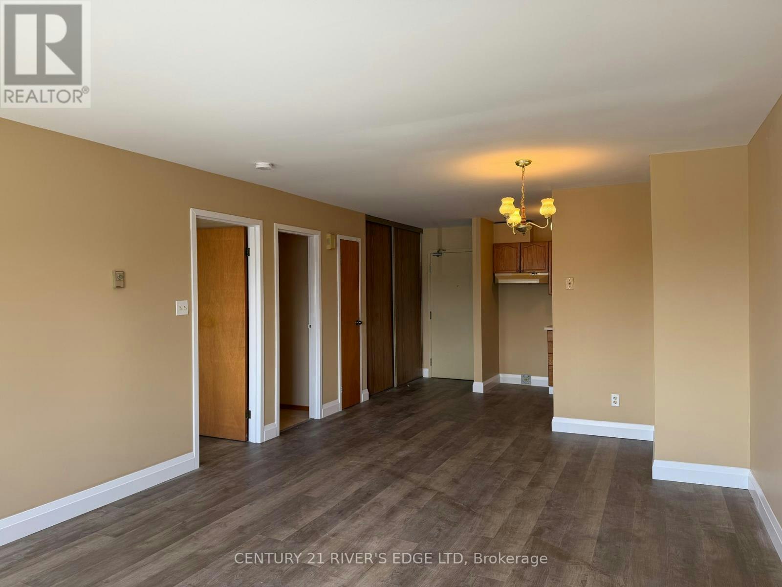 4-290/294 King Street W, Prescott, ON, K0E 1T0 - 4