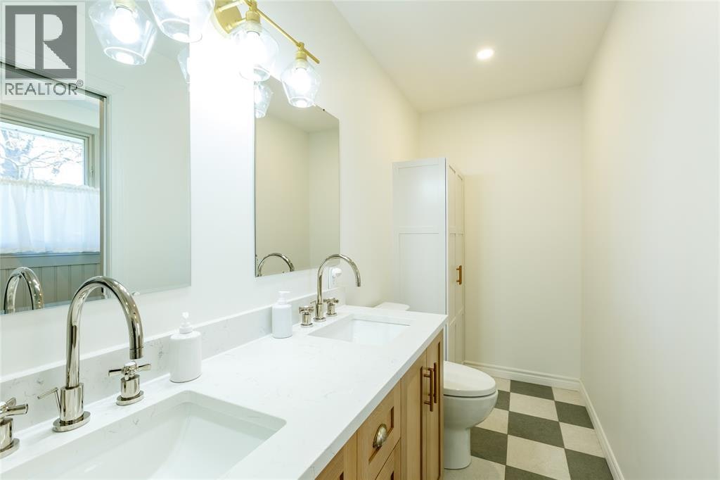 1614 Blackwell Road, Sarnia, ON, N7X 1A4 - 24