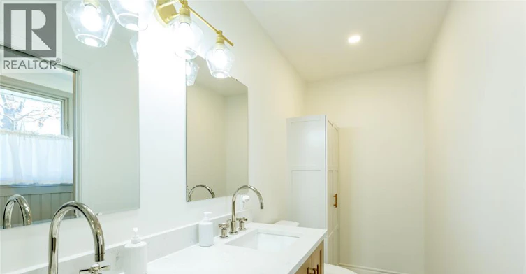 1614 Blackwell Road, Sarnia, ON, N7X 1A4 - 24
