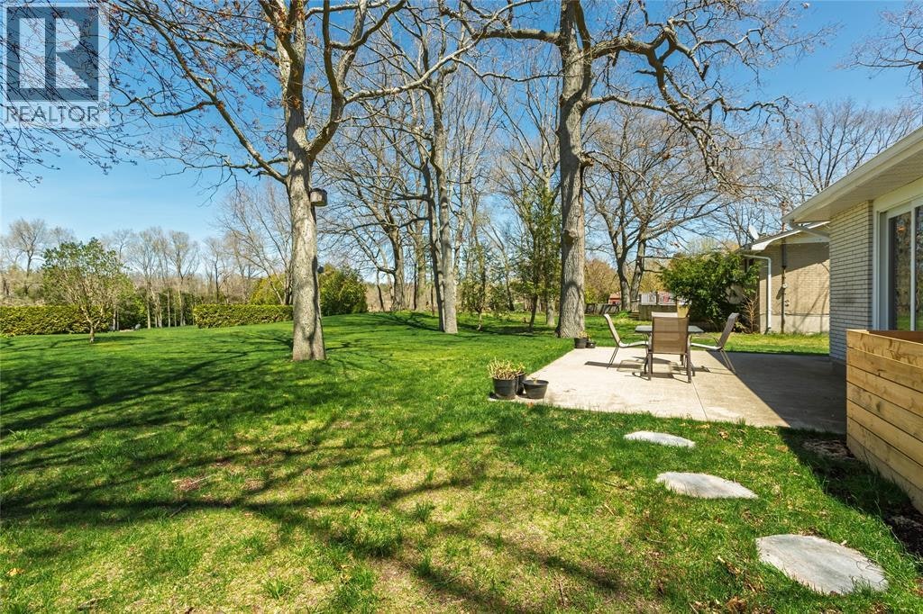 1614 Blackwell Road, Sarnia, ON, N7X 1A4 - 41