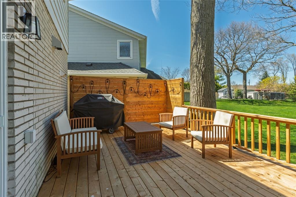 1614 Blackwell Road, Sarnia, ON, N7X 1A4 - 39