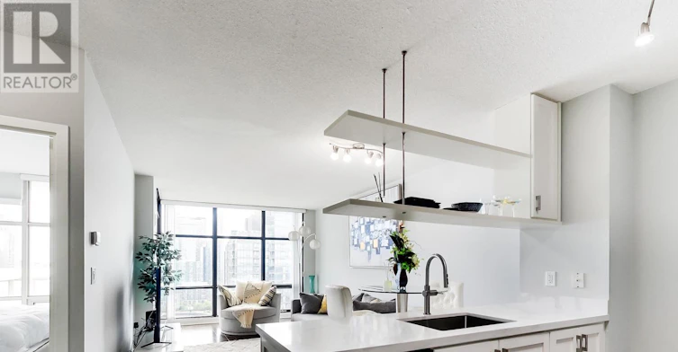 3707-35 Mariner Terrace, Toronto, ON, M5V 3V9 - 3