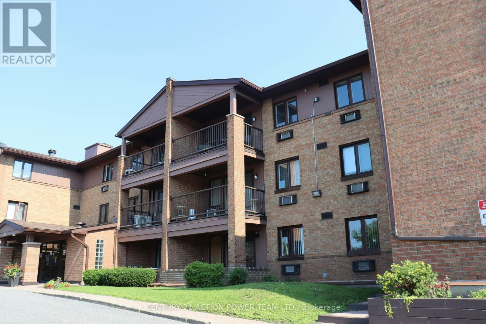 206-316 Savard Avenue, Ottawa, ON, K1L 7S2 - 2
