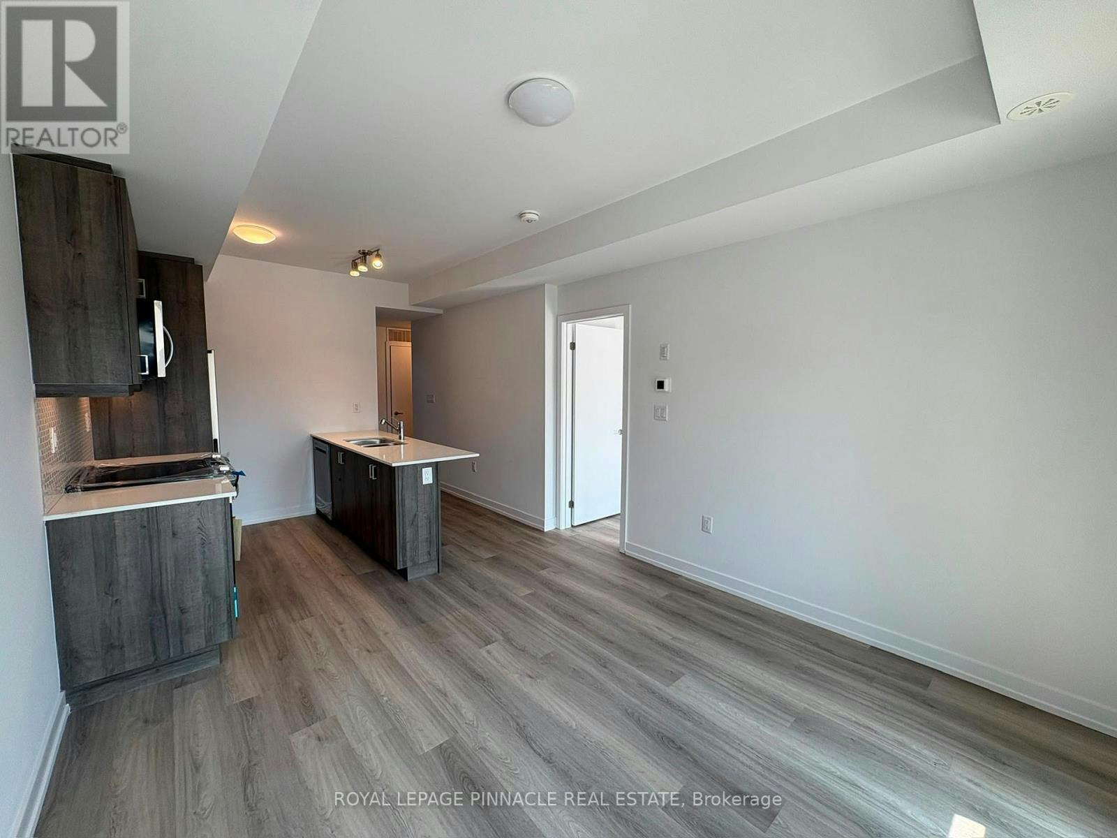 202-3 Bancroft Lane, Richmond Hill, ON, L4E 1M1 - 7