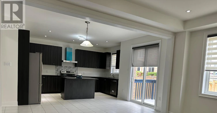 9 Lyle Way, Brampton, ON, L6X 5P8 - 4