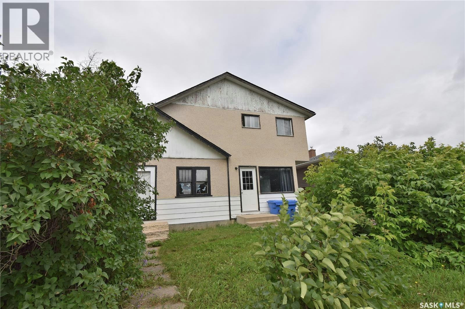 664 7th Street E, Prince Albert, SK, S6V 0S8