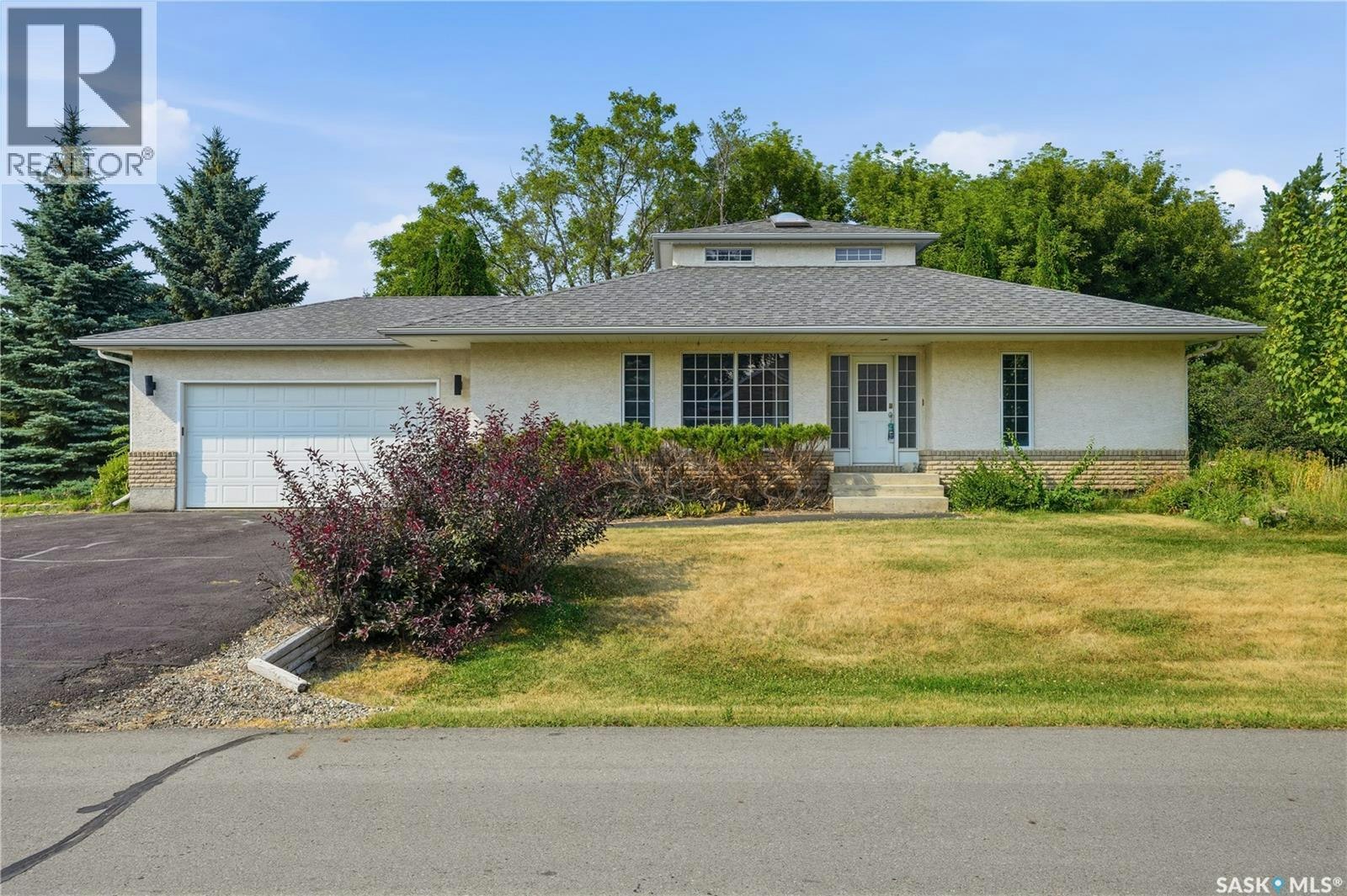 18 Park Bay, Emerald Park, SK, S4L 1B2