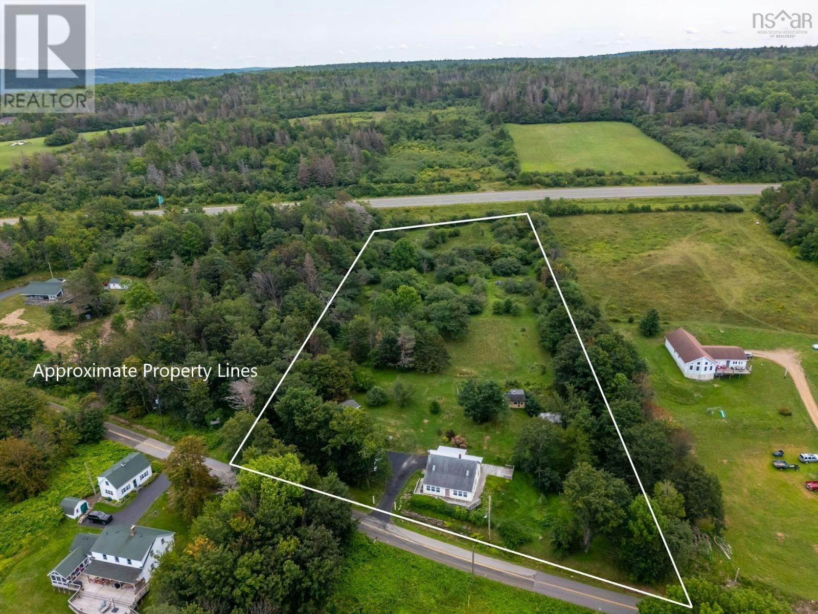 172 Old Post Road East, Smiths Cove, NS, B0S 1S0
