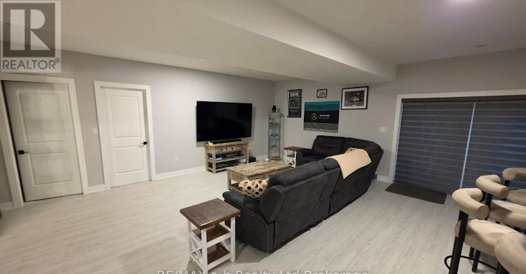 3-297 Whiting Street, Ingersoll, ON, N5C 0E6 - 24