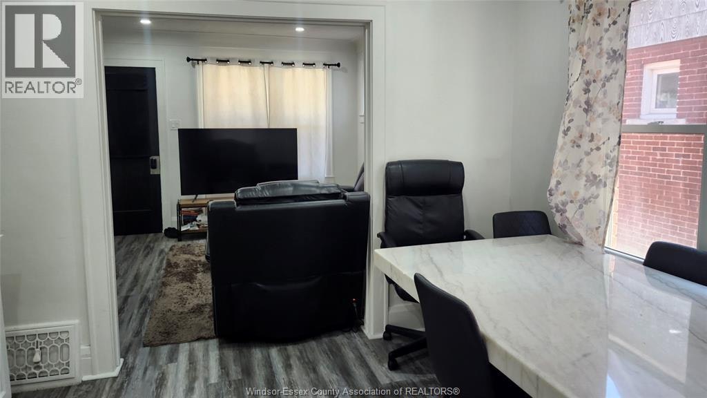 UPPER-1159 Highland, Windsor, ON, N9A 1R6 - 4