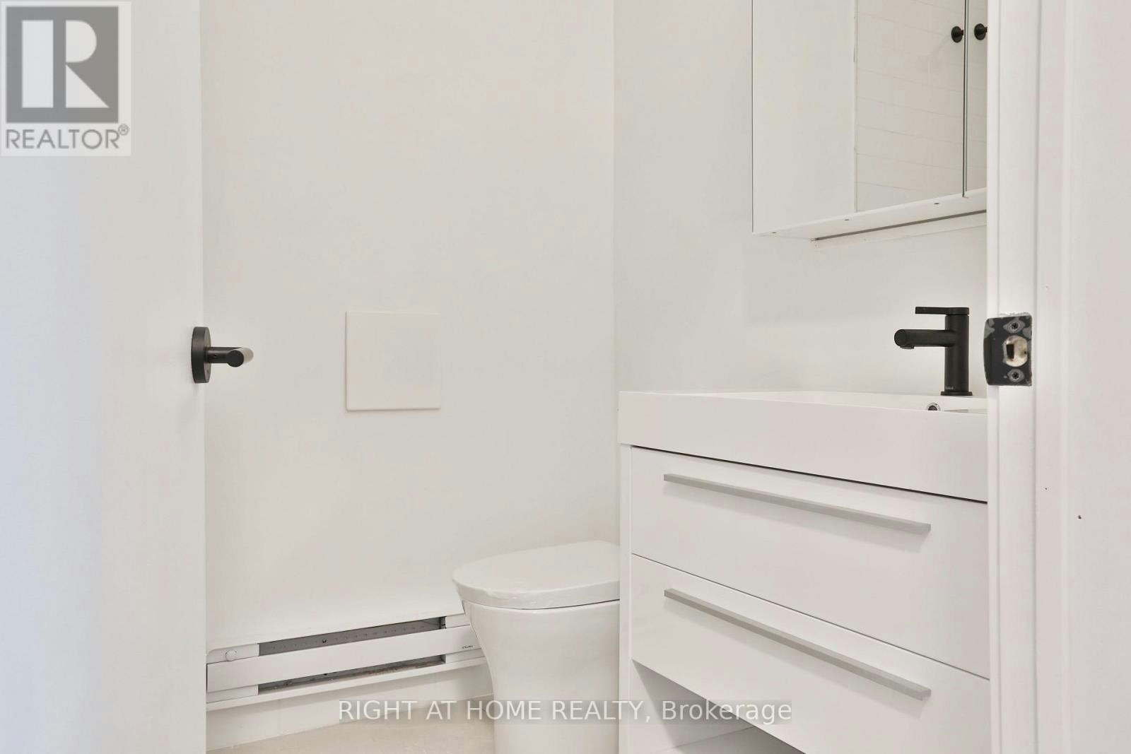 2F-548 College Street, Toronto, ON, M6G 1B1 - 12