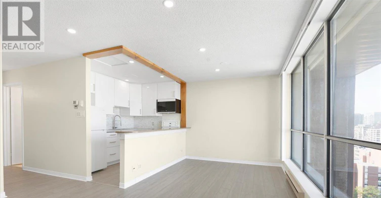 1214-914 Yonge Street, Toronto, ON, M4W 3C8 - 8