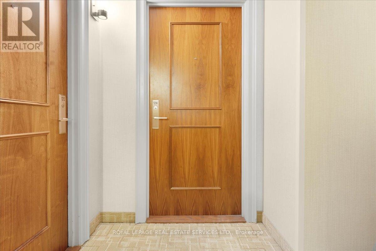 1214-914 Yonge Street, Toronto, ON, M4W 3C8 - 3