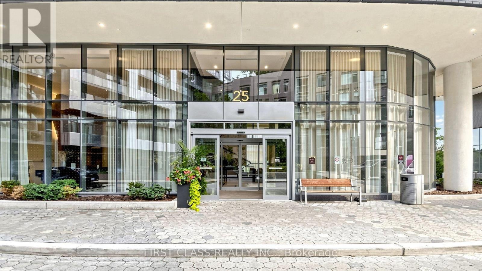 710-25 Adra Grdo Way, Toronto, ON, M2J 0H6 - 3