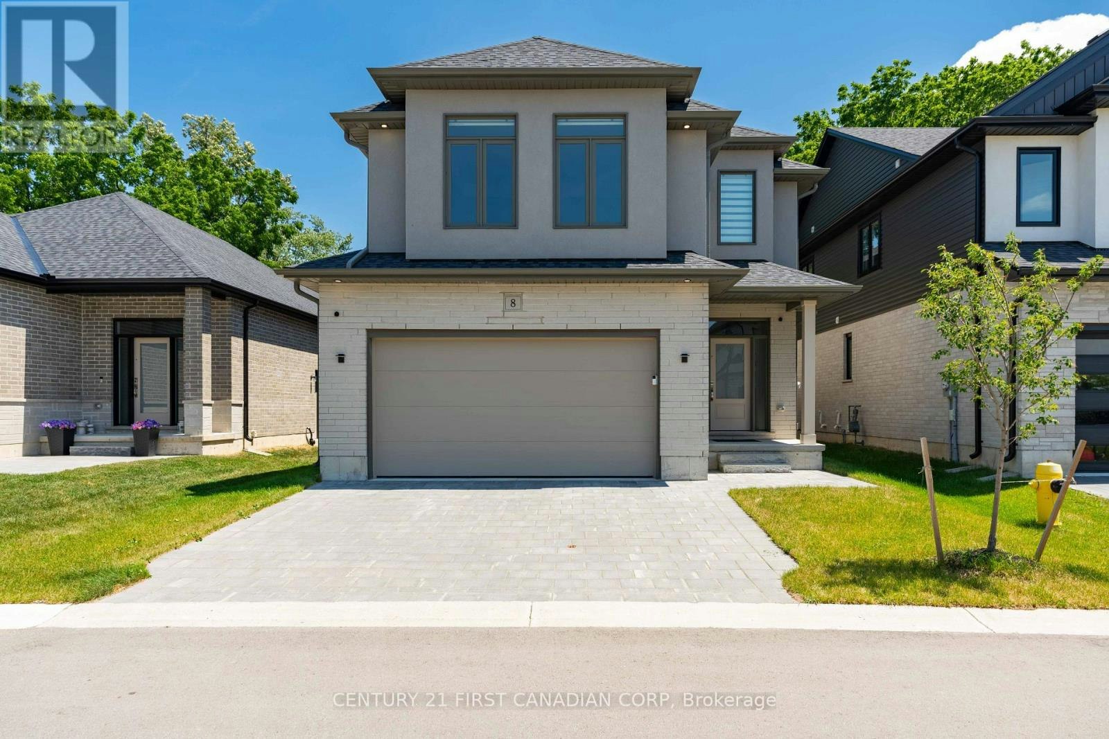 8-7966 Fallon Drive, Lucan Biddulph, ON, N0M 1V0
