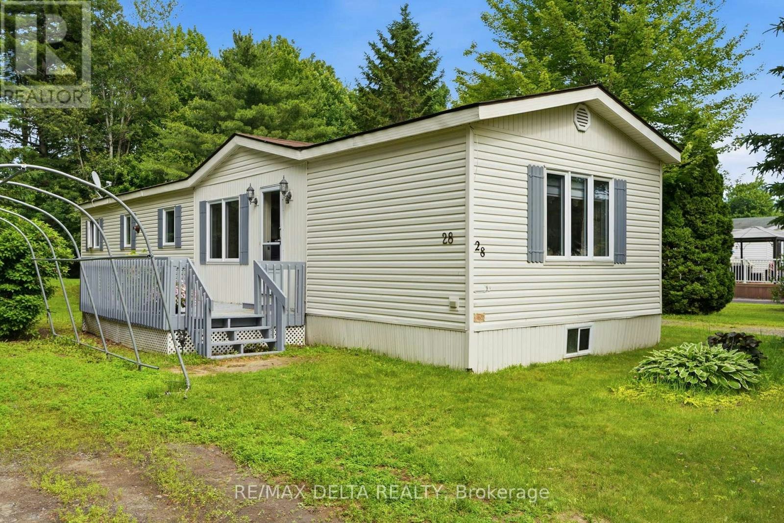 28-5279 County 17 Road Highway, Alfred, ON, K0B 1A0