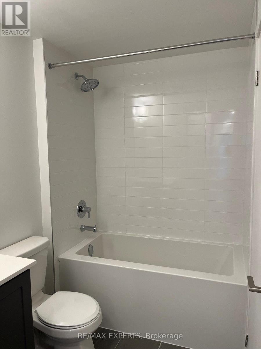 27-14 Lytham Green Circle, Newmarket, ON, L3Y 0H3 - 10
