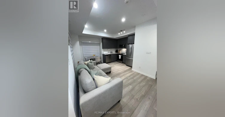 27-14 Lytham Green Circle, Newmarket, ON, L3Y 0H3 - 13