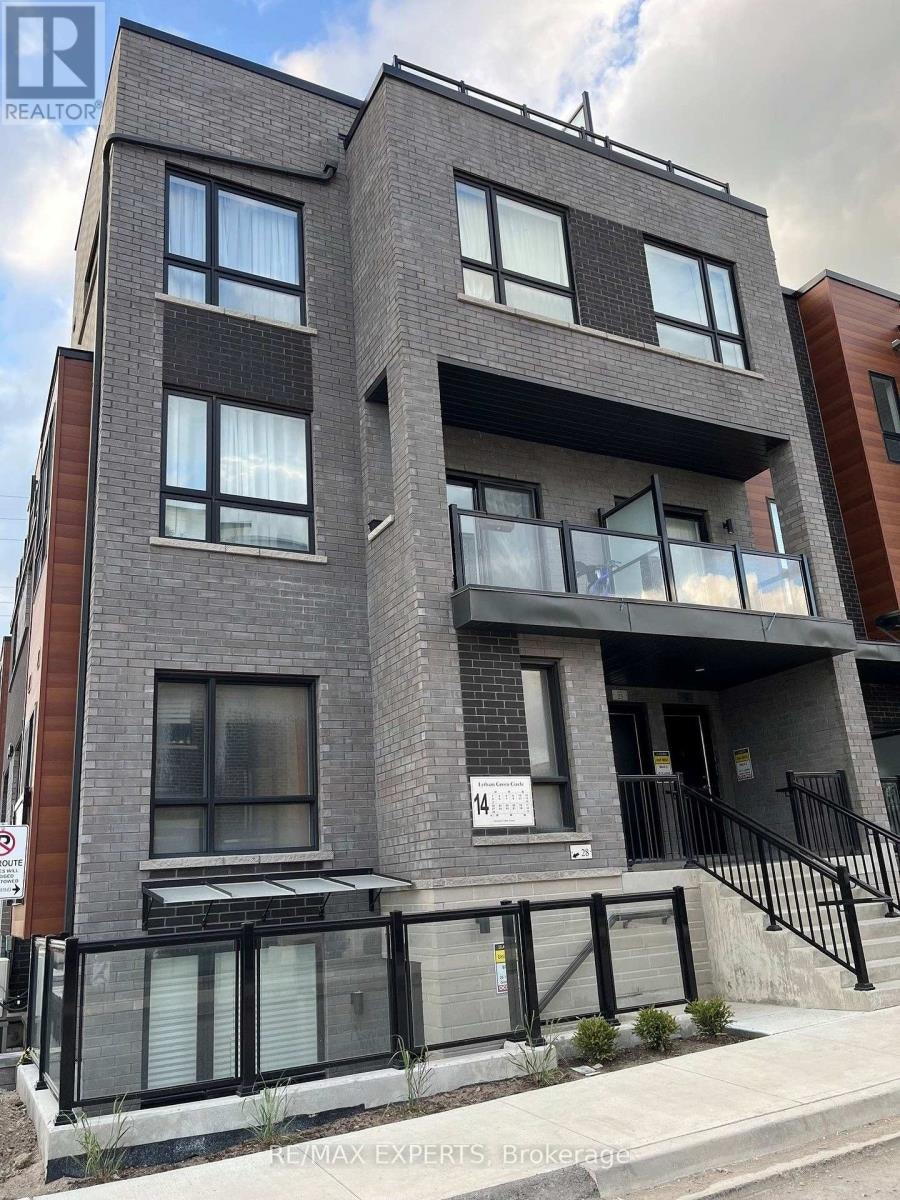 27-14 Lytham Green Circle, Newmarket, ON, L3Y 0H3 - 2